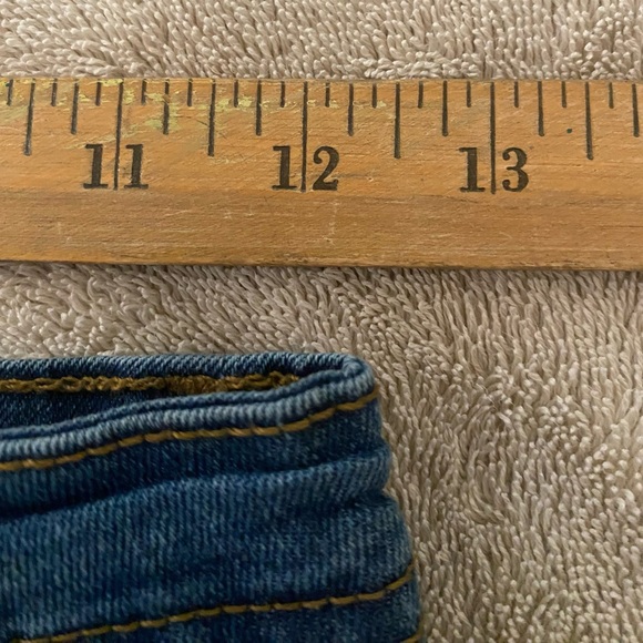 Kenneth Cole Boys Slim Fit Jeans New Size 8 Stretch Waist - Picture 4 of 8